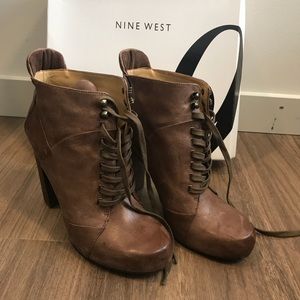 Nine West NWCHECKIT dark brown booties
